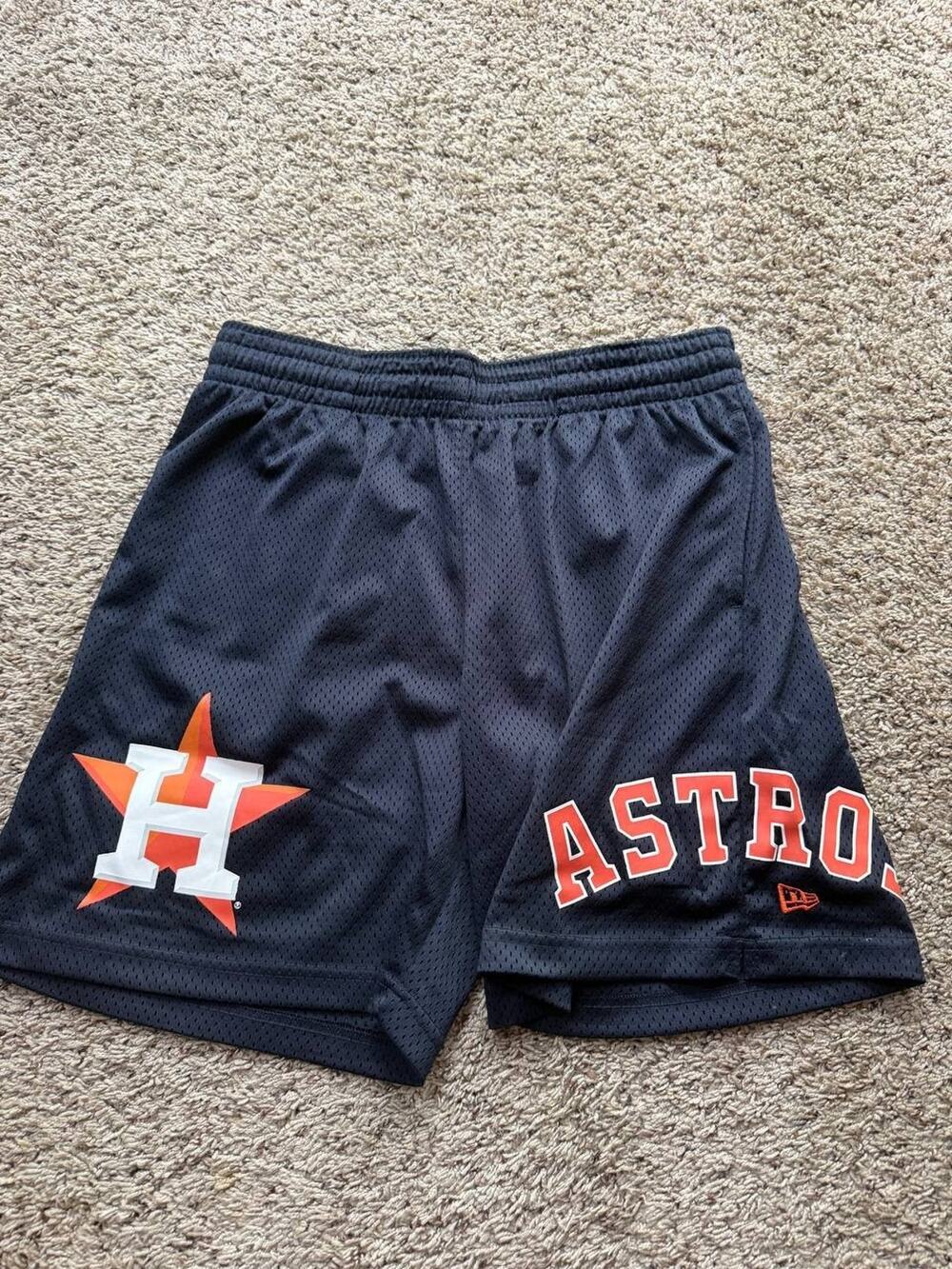 New Era Houston Astros Summer Shorts Size L